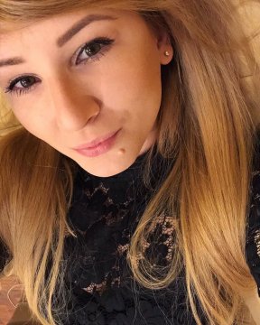 c0ffechatDaphne from Greater London,United Kingdom